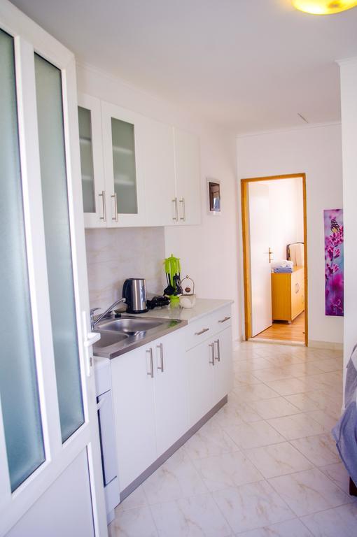 Apartments Frano Ropa Exterior photo