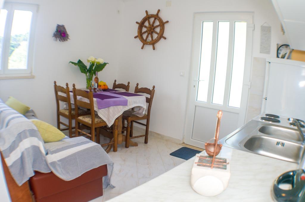 Apartments Frano Ropa Exterior photo