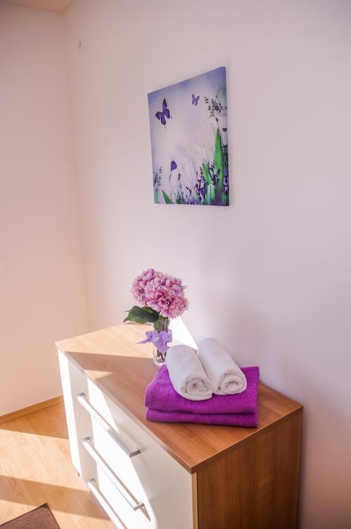 Apartments Frano Ropa Exterior photo