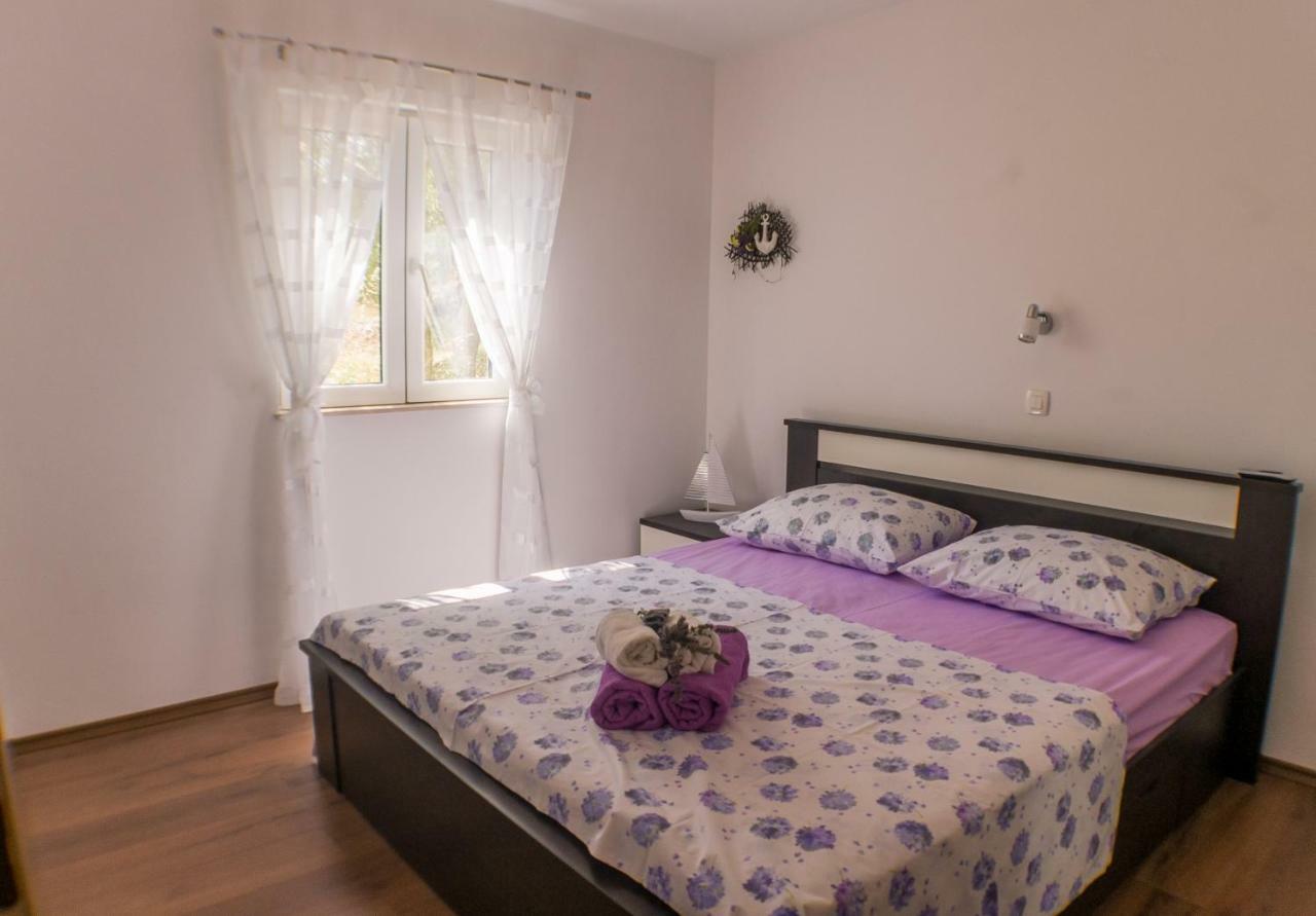 Apartments Frano Ropa Exterior photo